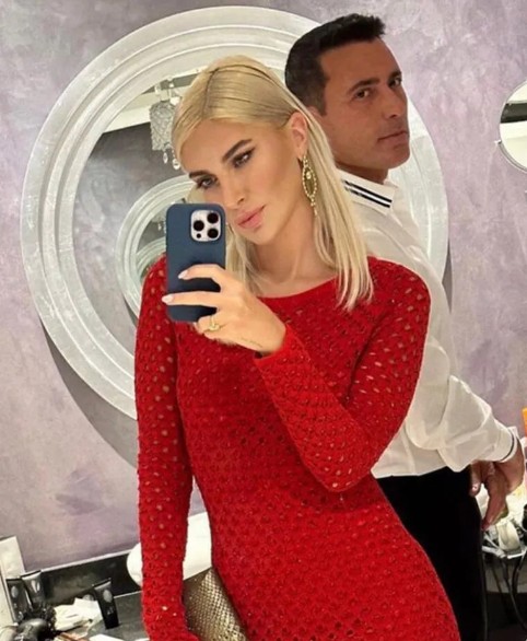 Ünlü çiftin Paris tatili dikkat çekti...